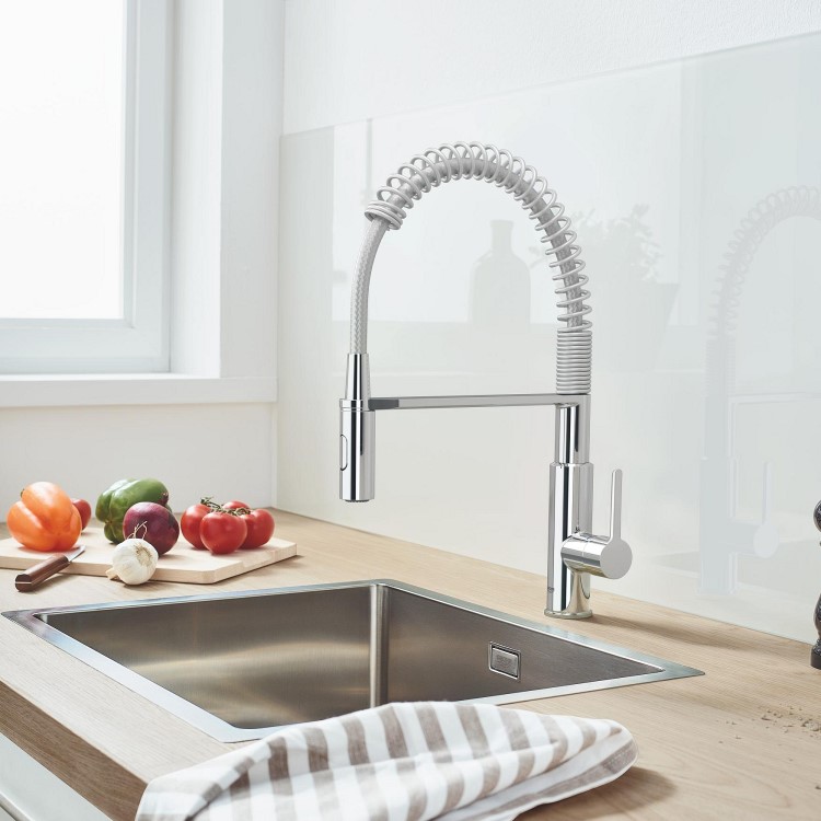 Grohe Get Professional Single Lever Monobloc Pull Out Kitchen Tap- Chrome