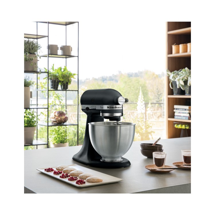 KitchenAid Classic Stand Mixer with 4.3L Bowl in Matte Black