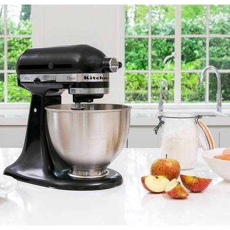 KitchenAid Classic Stand Mixer with 4.3L Bowl in Matte Black