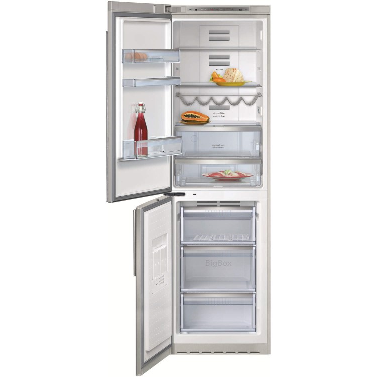 Neff K5886X4GB Frost Free Freestanding Fridge Freezer in stainless steel doors