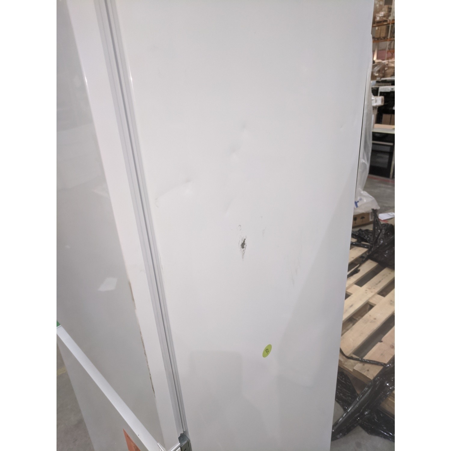 Grade A3 Hotpoint Hm325ff 228 Litre Integrated Fridge Freezer 50 50