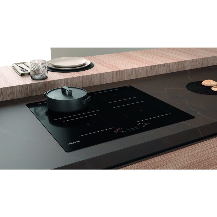 Hotpoint 59cm 4 Zone Induction Hob