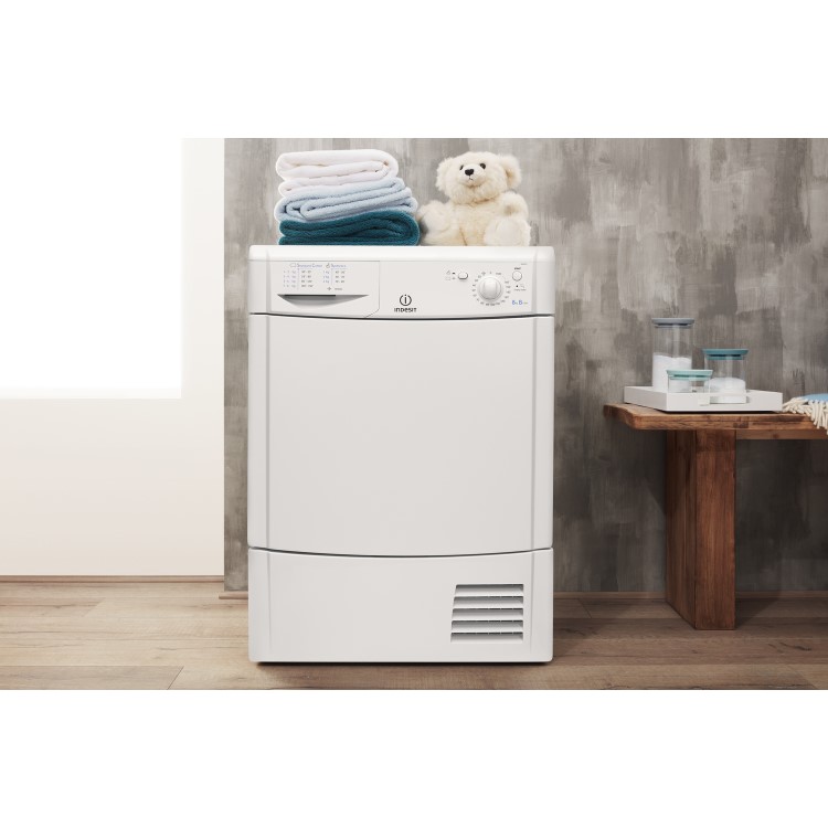 Indesit IDC8T3B EcoTime 8kg Freestanding Condenser Tumble Dryer - White