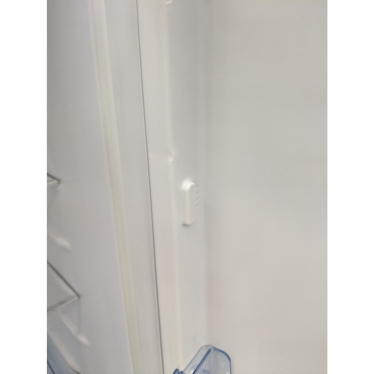 Refurbished electriQ EQ6040RETROCREAM Freestanding 244 Litre 60/40 Retro Fridge Freezer Cream