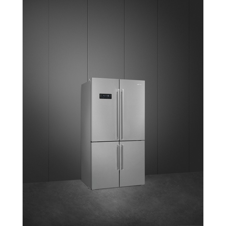 Smeg 572 Litre American Fridge Freezer - Stainless steel look