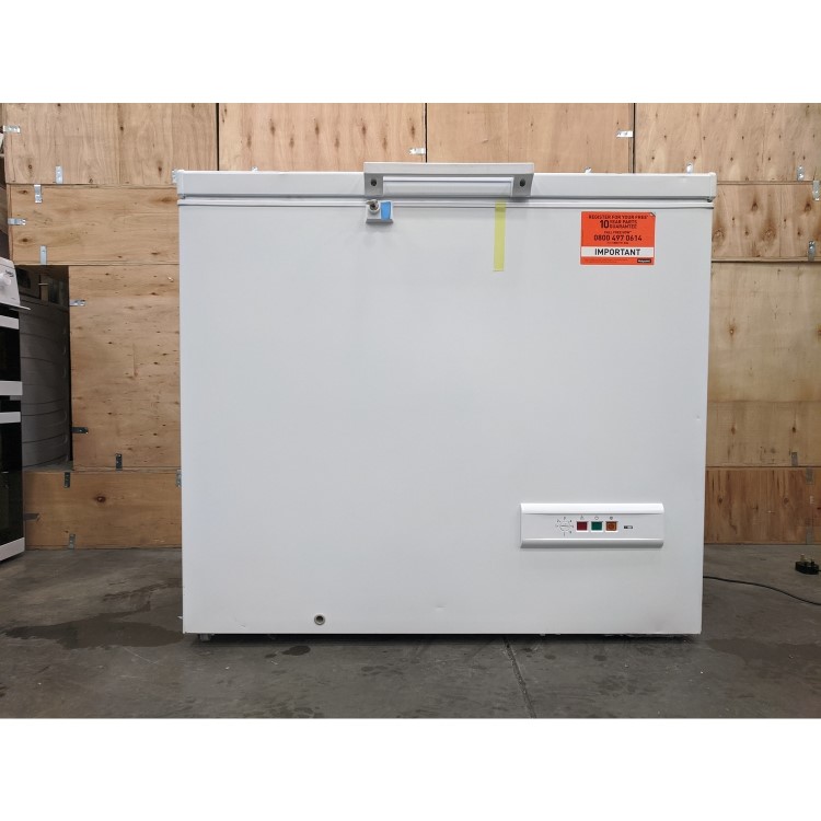 Refurbished Hotpoint CS1A250HFA1 Freestanding 255 Litre Chest Freezer