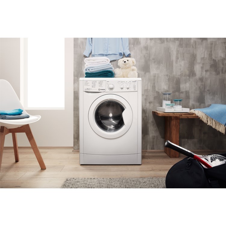 Indesit 8kg 1200rpm Freestanding Washing Machine - White