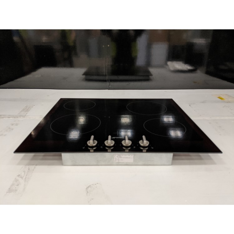 Refurbished Smeg Cucina SE364TDM 60cm 4 Zone Ceramic Hob with Front Knob Controls