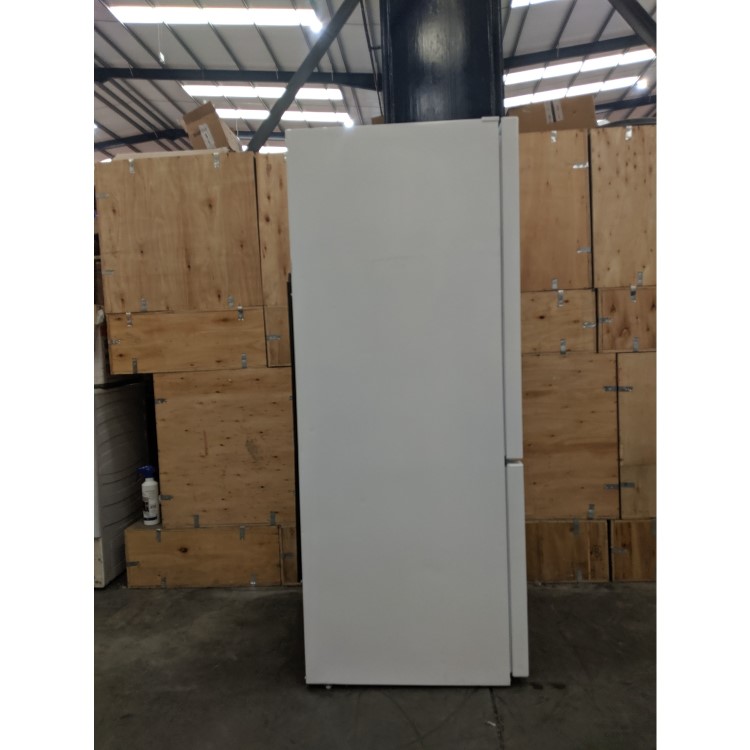 Refurbished Indesit LI6S1EWUK Freestanding 272 Litre 70/30 Litre Fridge Freezer White