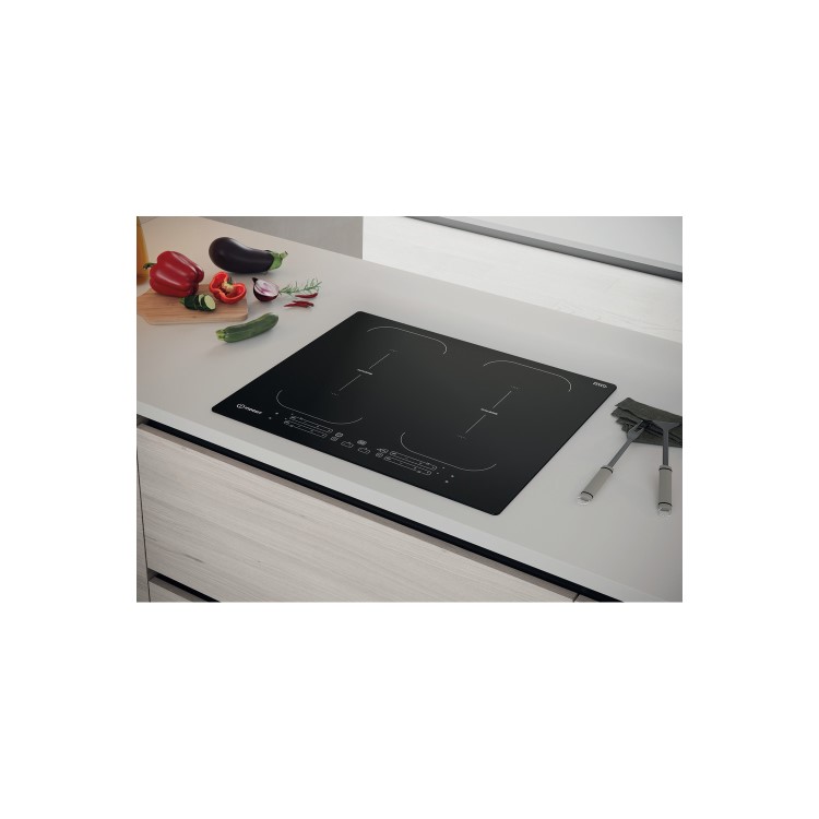 Indesit 59cm 4 Zone Induction Hob with DualZones