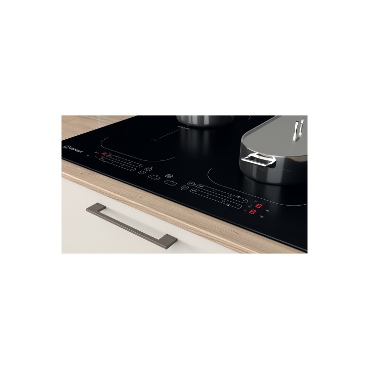 Indesit 59cm 4 Zone Induction Hob with DualZones