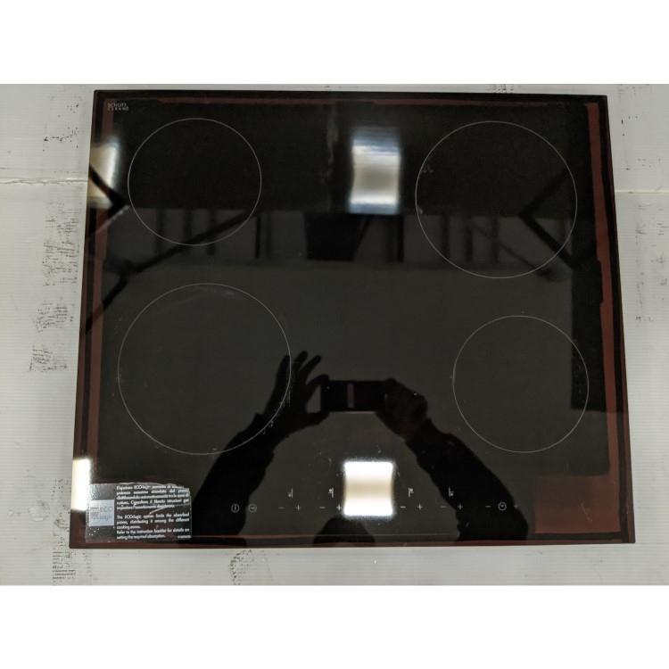 Refurbished Smeg SE364TD 60cm 4 Zone Ceramic Hob with Touch Controls