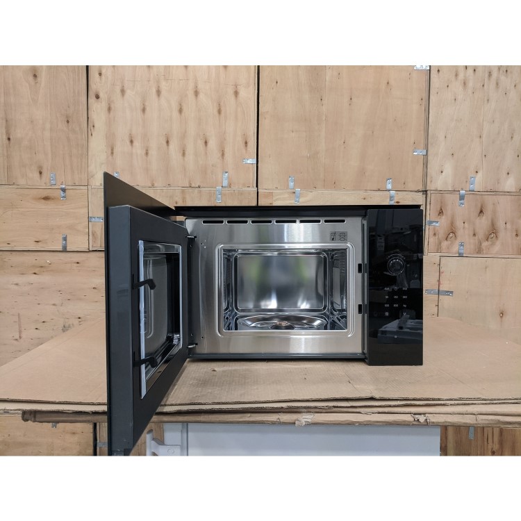 Refurbished Bosch Serie 4 BFL523MB0B Built In 20L 800W Microwave Black