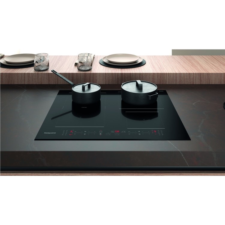 Refurbished Hotpoint TB7960CBF 59cm 4 Zone Induction Hob with Flexi Zone