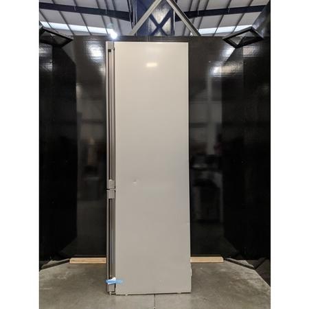 Refurbished Liebherr CNsfd5703 Freestanding 371 Litre 60/40 Fridge Freezer