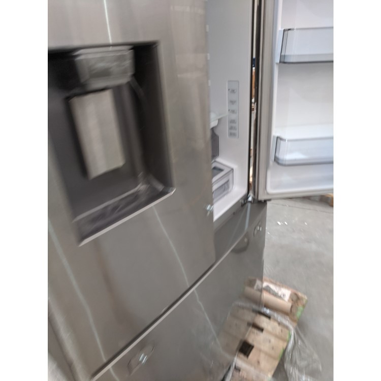 Refurbished Samsung RF23R62E3SR Freestanding 539 Litre Frost Free American Fridge Freezer Silver