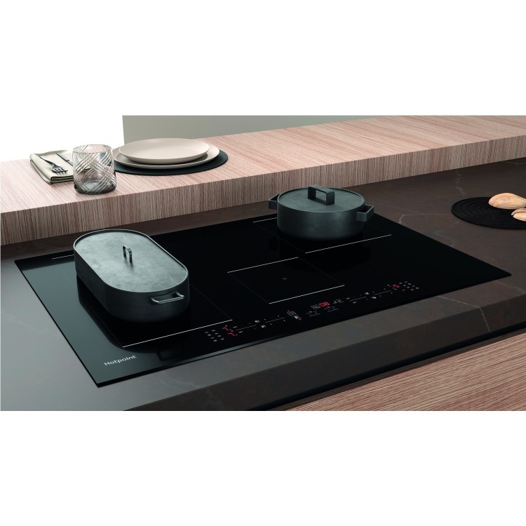 Refurbished Hotpoint TB3977BBF Touch Control 4 Zone Induction Hob