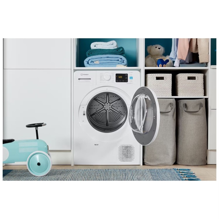 Indesit Push&Go 8kg Heat Pump Tumble Dryer - White