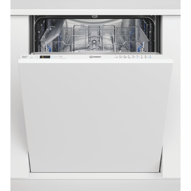 Indesit Push&Go Integrated Dishwasher