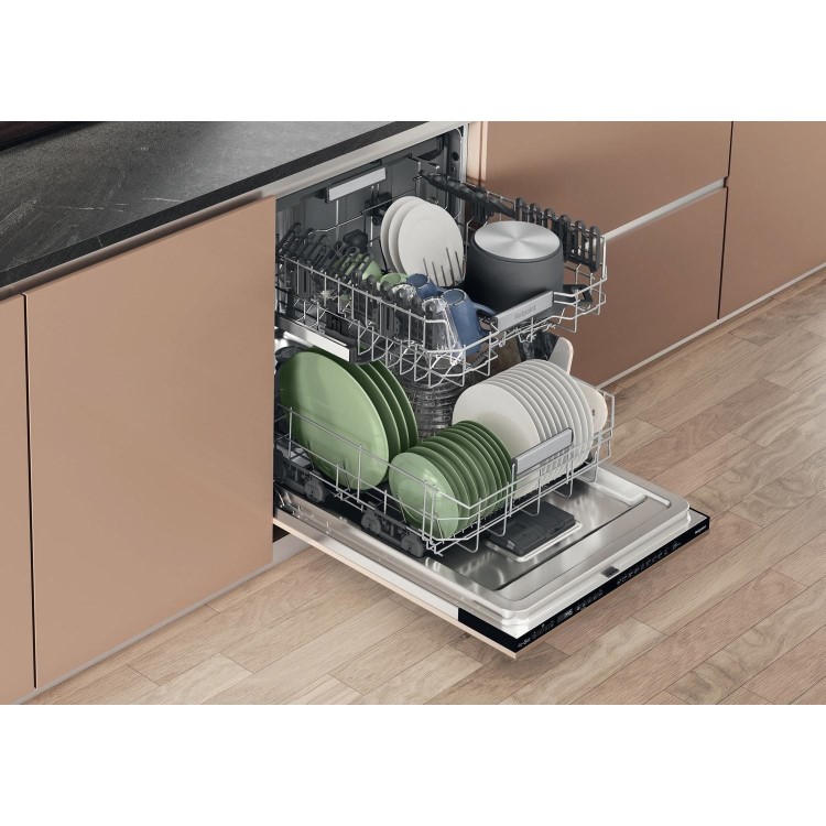 Hotpoint Maxi Space Integrated Dishwasher