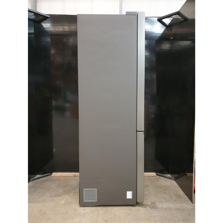 Refurbished Samsung SpaceMax RB53DG703CS9EU Freestanding 538 Litre 70/30 Frost Free Fridge Freezer Silver