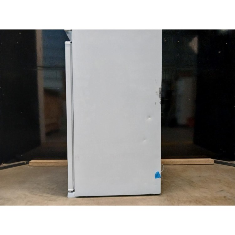 Refurbished Hotpoint HMCB50502UK Integrated 244 Litre 50/50 Frost Free Fridge Freezer White