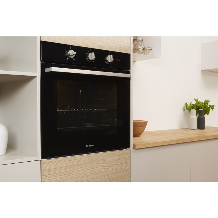 Indesit Aria Electric Fan Assisted Single Oven - Black