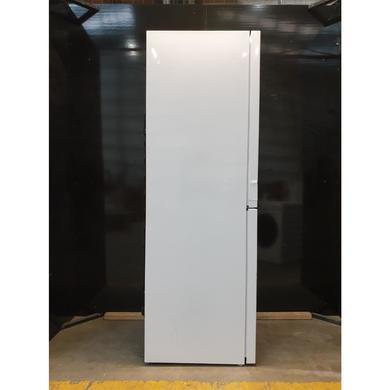 Refurbished Hotpoint HBTNF60182WUK Freestanding 322 Litre 50/50 Frost Free Fridge Freezer White