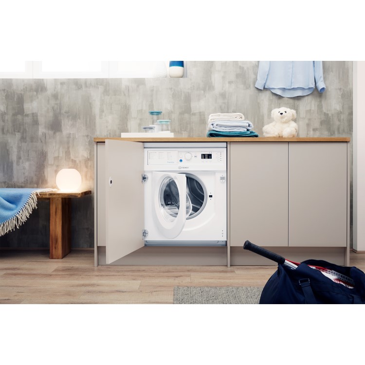 Indesit Push&Go 7kg 1200rpm Integrated Washing Machine - White