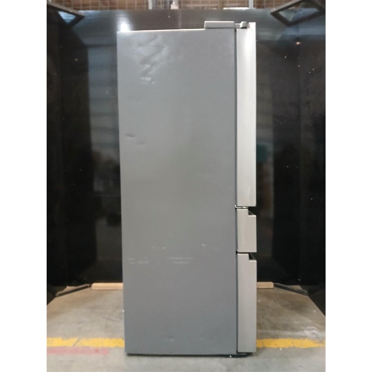 Refurbished Hisense RF728N4SASE Freestanding 560 Litre Frost Free American Fridge Freezer Stainless Steel