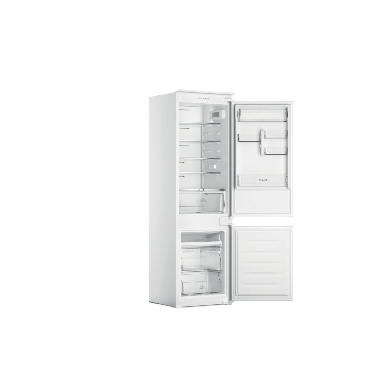 Hotpoint 250 Litre 70/30 Integrated Fridge Freezer