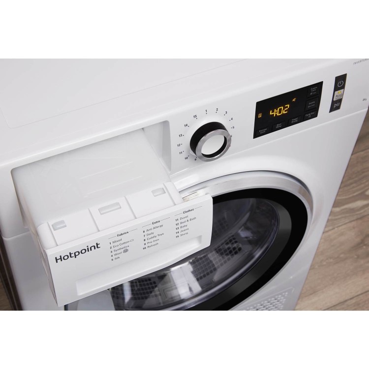 Refurbished Hotpoint ActiveCare NTM1182XB Freestanding Heat Pump 8KG Tumble Dryer White