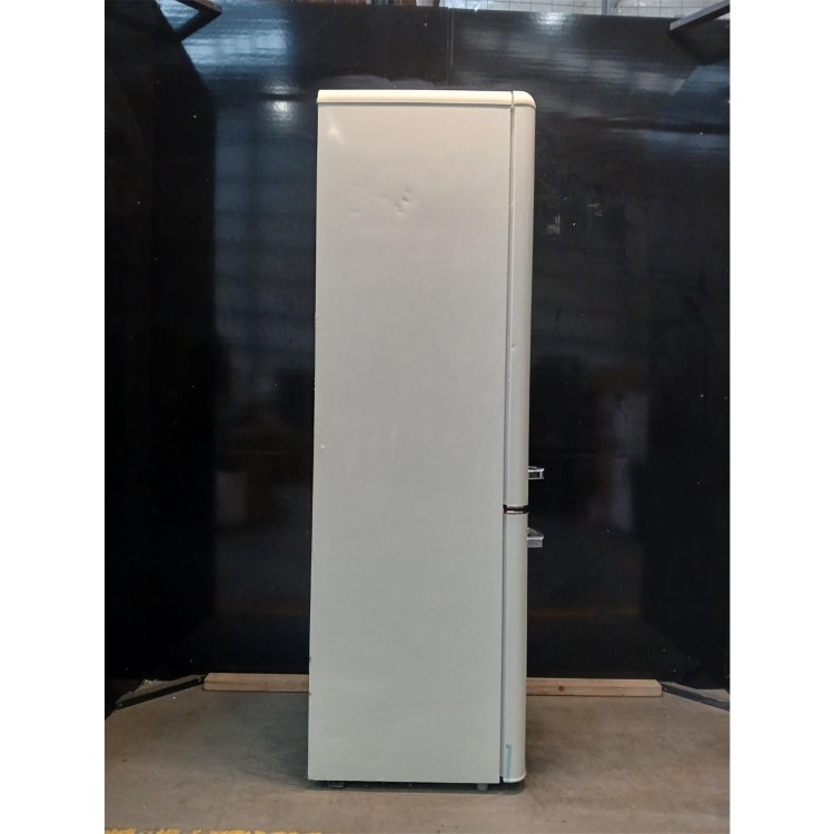 Refurbished electriQ EQ6040RETROCREAMVE Freestanding 244 Litre 60/40 Retro Fridge Freezer Cream