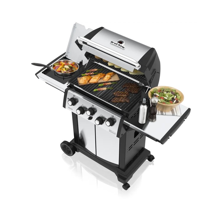 Broil King Signet 390 - 3 Burner Gas BBQ Grill with Side Burner and Rotisserie - Stainless Steel