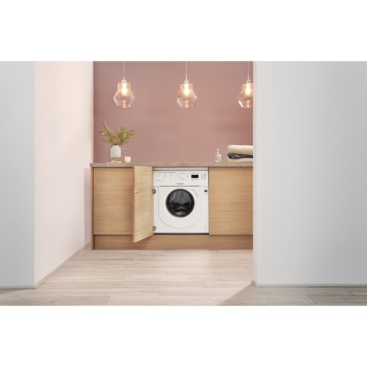 Refurbished Hotpoint Anti-stain BIWDHG75148UKN Integrated 7/5KG 1400 Spin Washer Dryer White