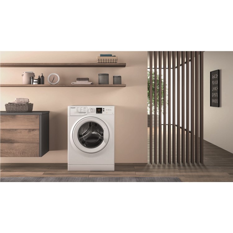 Hotpoint 9kg 1400rpm Freestanding Washing Machine - White