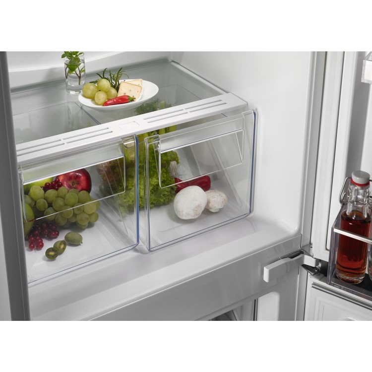 AEG 5000 Series 271 Litre 70/30 Integrated Fridge Freezer