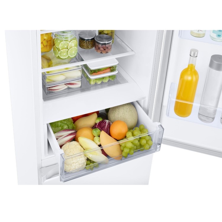 Refurbished Samsung Series 6 RB38C602EWW Freestanding 390 Litre 70/30 Frost Free Fridge Freezer White