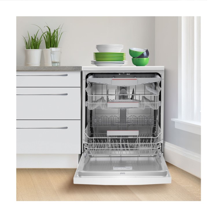 Bosch Series 4 14 Place Settings Freestanding Dishwasher - White