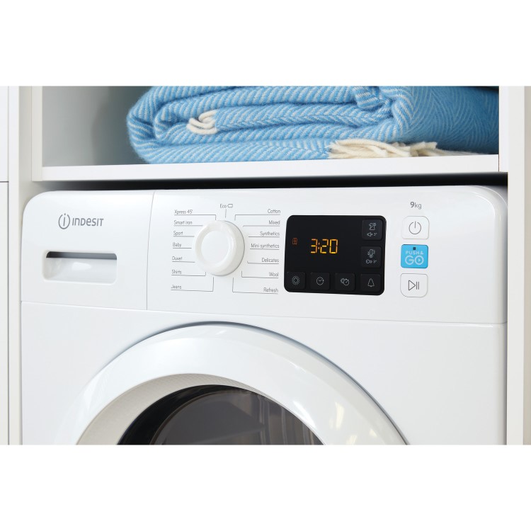 Indesit Push&Go 9kg Heat Pump Tumble Dryer - White