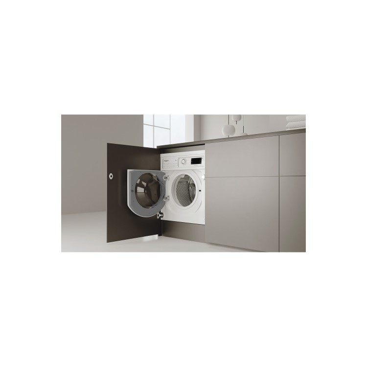 Whirlpool 6th sense 8kg Wash 6kg Dry 1400rpm Integrated Washer Dryer - White