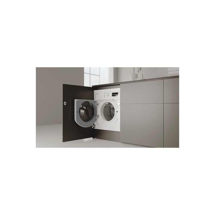 Whirlpool 6th sense 8kg 1400rpm Integrated Washing Machine - White