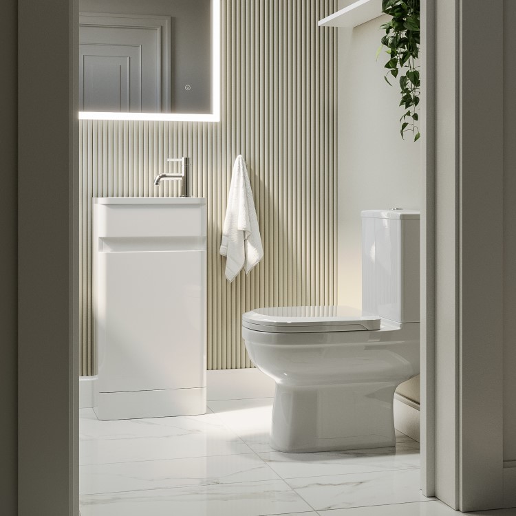 Close Coupled Toilet with Soft Close Seat - Addison