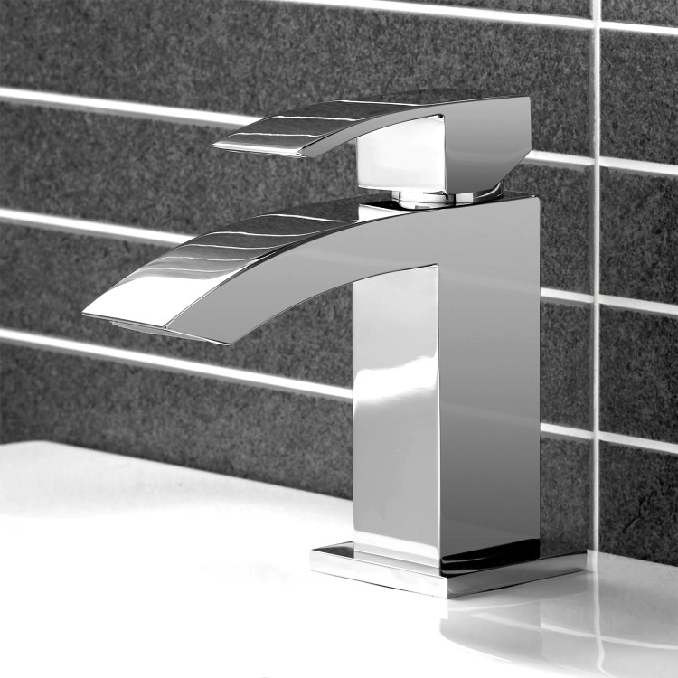 Chrome Freestanding Bath Shower Mixer and Basin Tap Set - Wave