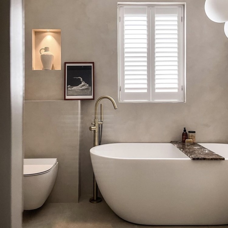 Matt White Freestanding Double Ended Bath 1645 x 745mm - Lisbon