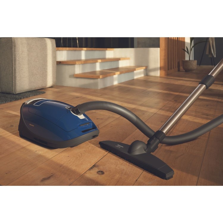 Miele Complete C3 Comfort XL Bagged Cylinder Vacuum Cleaner - Marine Blue