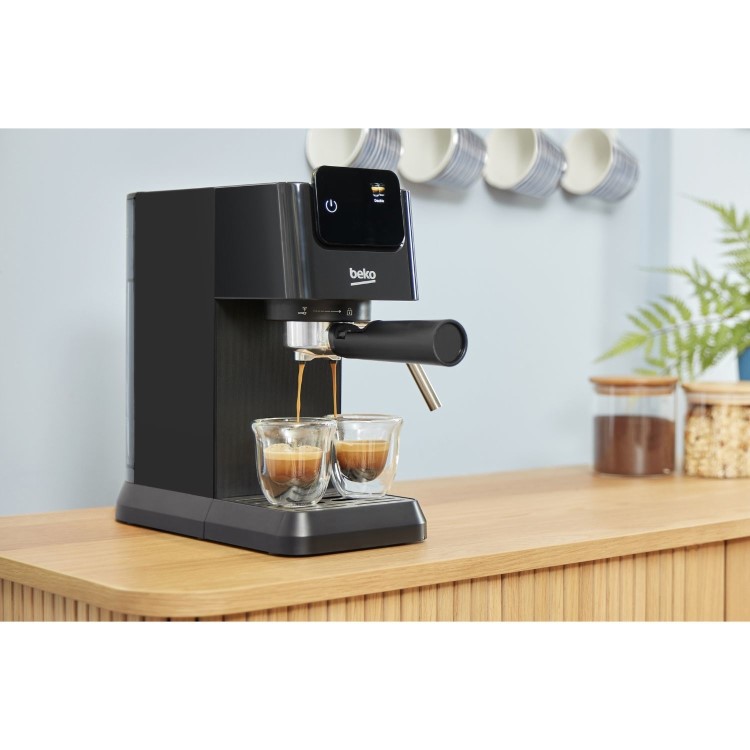 Beko CaffeExperto Manual Espresso Coffee Machine with Milk Frother - Black