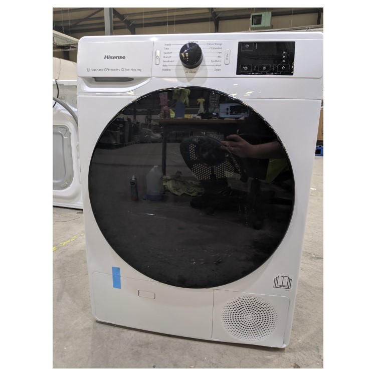 Refurbished Hisense DHGE904 Freestanding Heat Pump 9KG Tumble Dryer