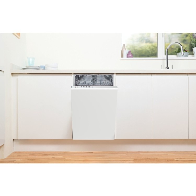 Refurbished Indesit DI9E2B10UK 9 Place Fully Integrated Slimline Dishwasher White