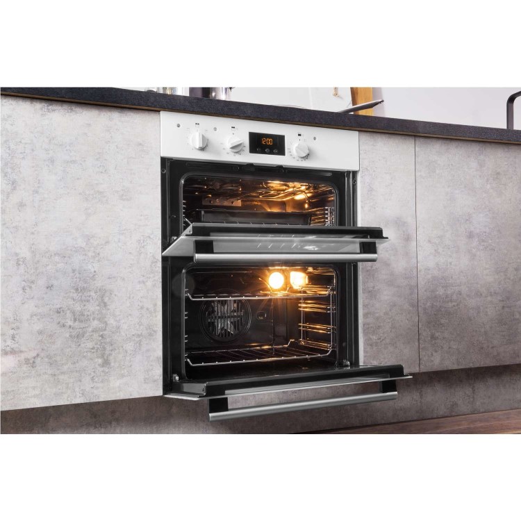 Hotpoint Luce Electric Built Under Double Oven - White